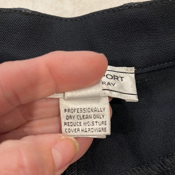 St John Black Sz 10 pants. - Picture 5 of 5